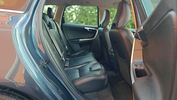Volvo XC60 16 of 26