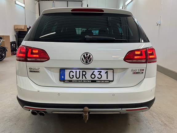 Volkswagen Golf Alltrack 7 of 28