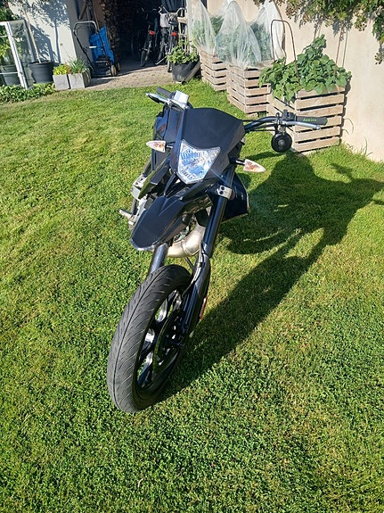Aprilia SX50 3 of 5