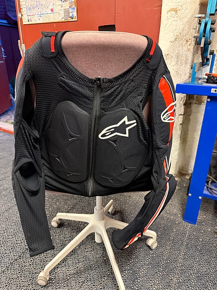 Product image 6 of 8