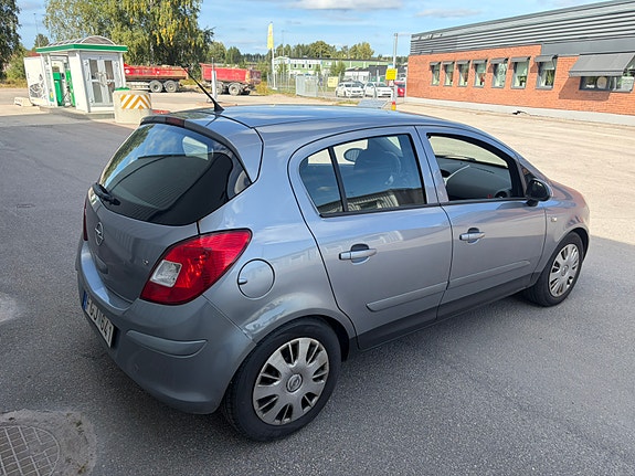 Opel Corsa 3 of 7
