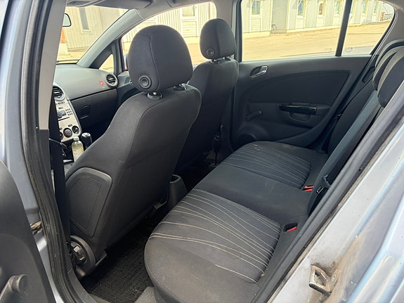 Opel Corsa 7 of 7