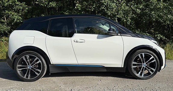 BMW i3s 4 of 8