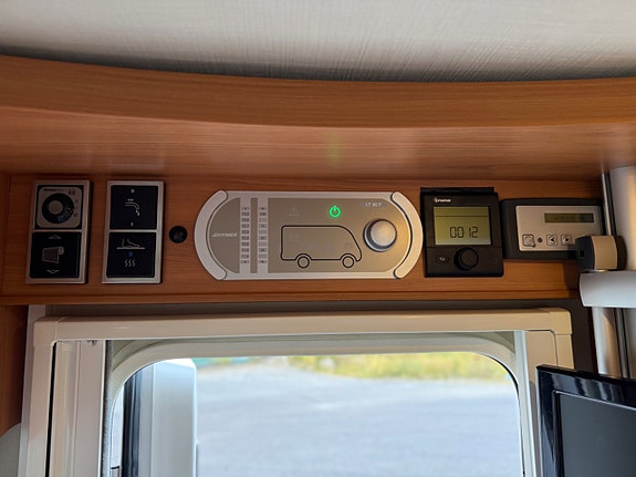 Hymer Exsis I 644 Automat | AC | Luftfjädring | Parabol | 30 of 30