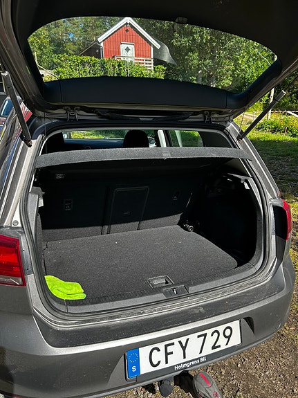 Volkswagen Golf VII 10 of 10