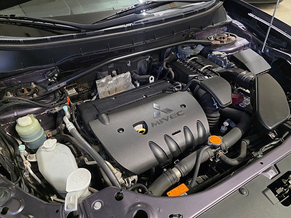 Mitsubishi Outlander 24 of 26
