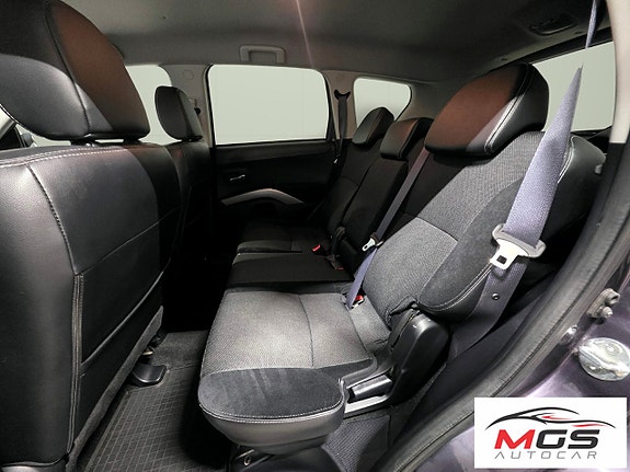 Mitsubishi Outlander 16 of 26