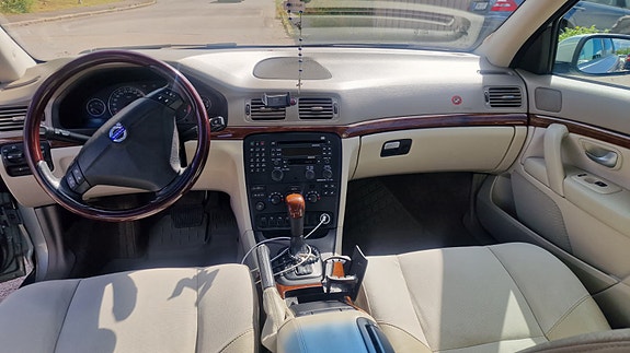 Volvo S80 6 of 6
