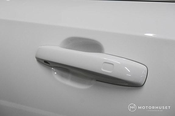 Volvo V90 25 of 27