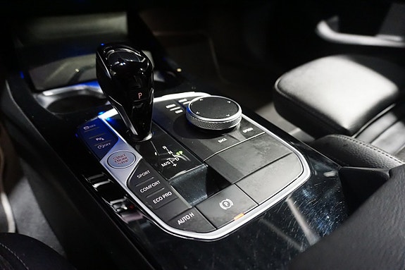 BMW 118i 14 of 24