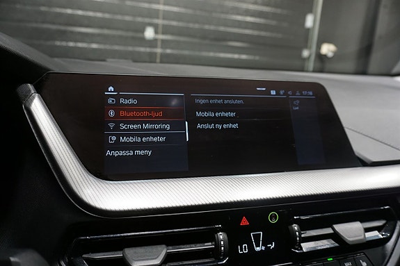 BMW 118i 17 of 24