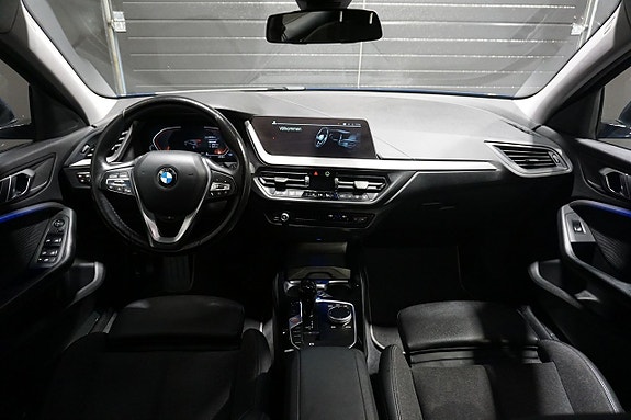 BMW 118i 12 of 24