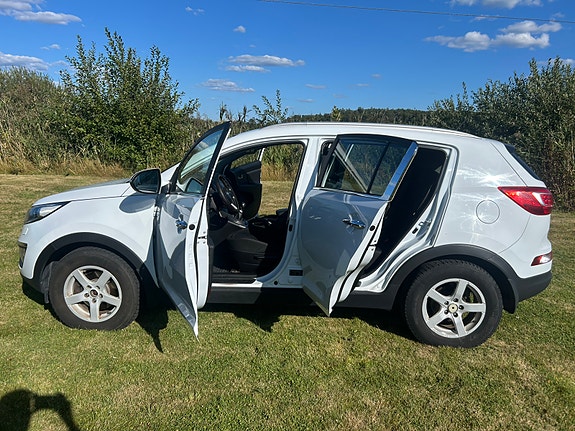 Kia Sportage 5 of 9