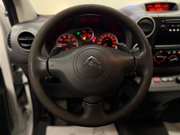 Citroen Berlingo 8 of 25