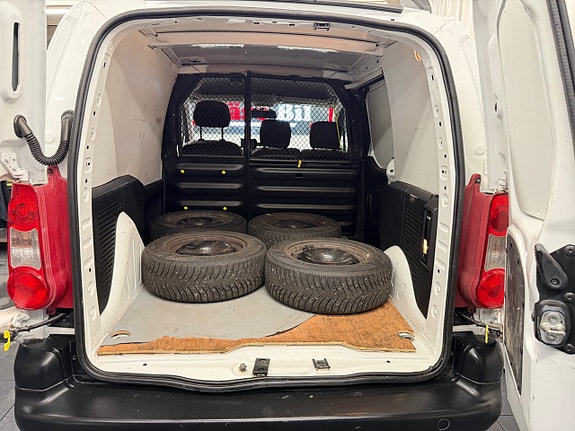 Citroen Berlingo 11 of 25