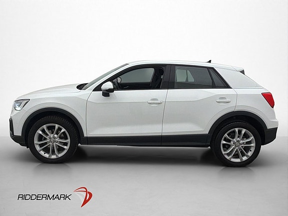 Audi Q2 4 of 29