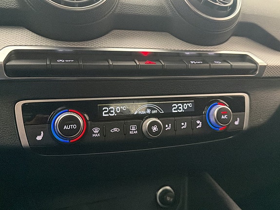 Audi Q2 20 of 29