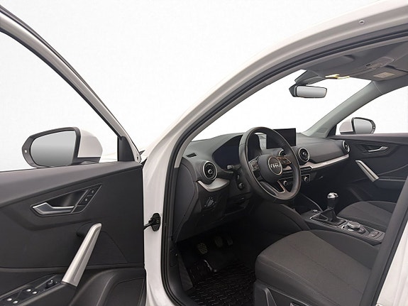 Audi Q2 10 of 29