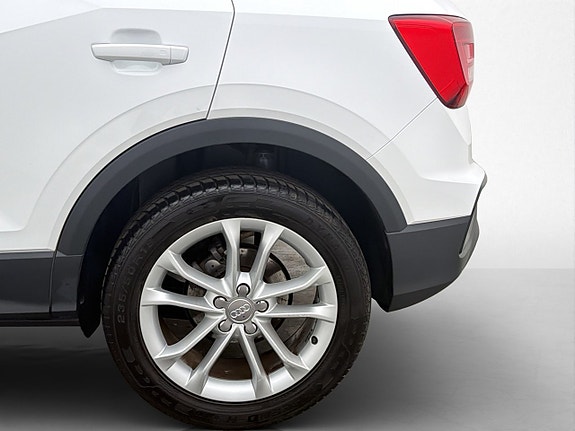Audi Q2 27 of 29