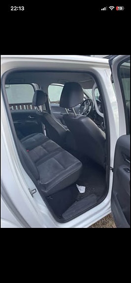 Volkswagen Amarok 5 of 6