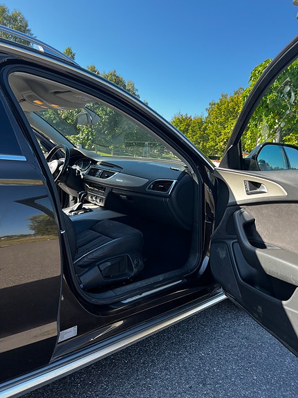 Audi A6 allroad 9 of 12