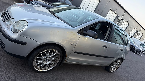 Volkswagen Polo 3 of 6