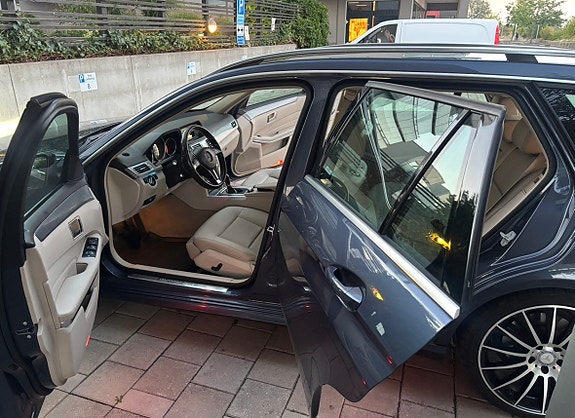 Mercedes-Benz E200 7 of 10