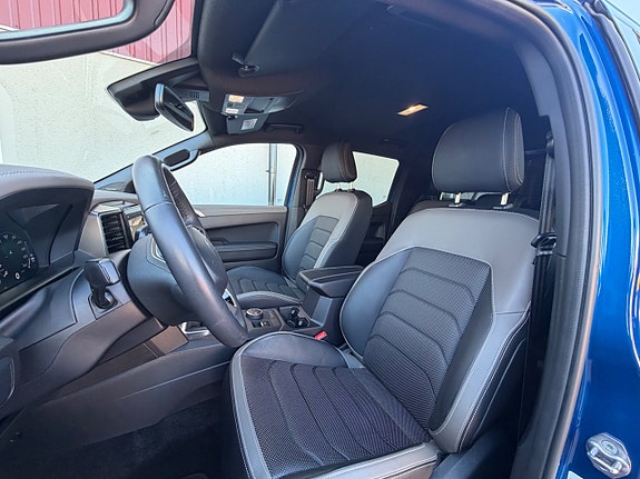 Volkswagen Amarok 9 of 14
