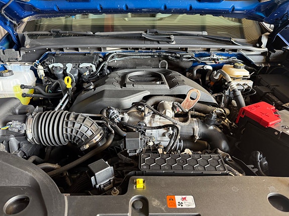 Volkswagen Amarok 14 of 14