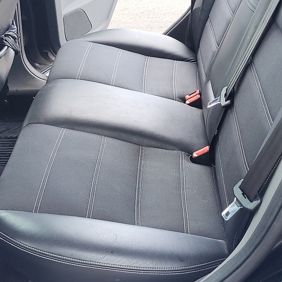 Ford Focus 14 of 19