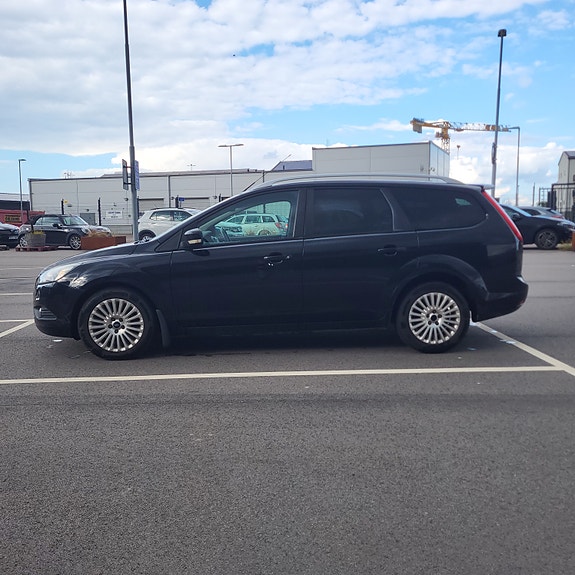 Ford Focus 5 of 19