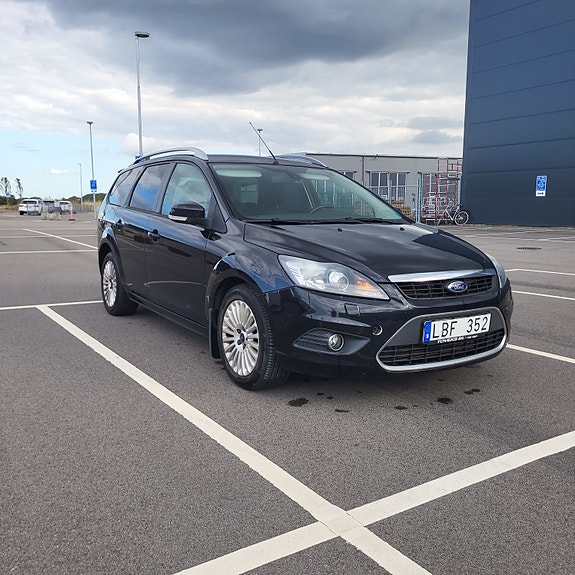 Ford Focus 3 of 19