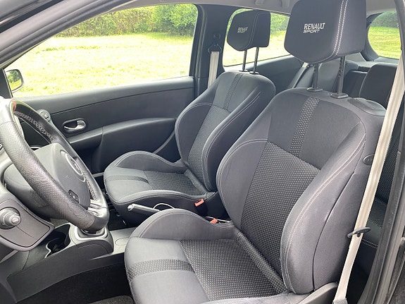 Renault Clio 7 of 10