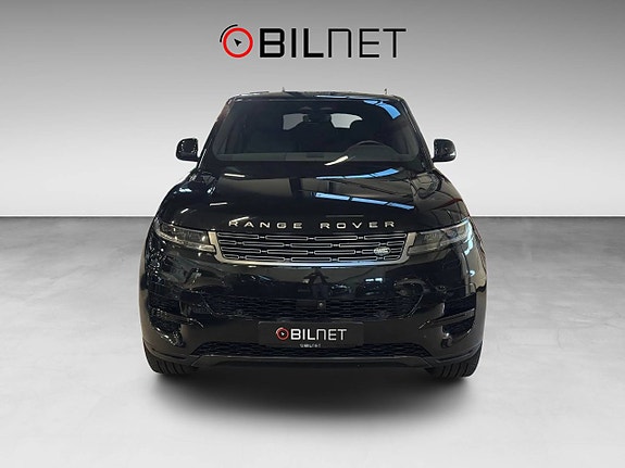 Land Rover Range Rover Sport 3 of 21
