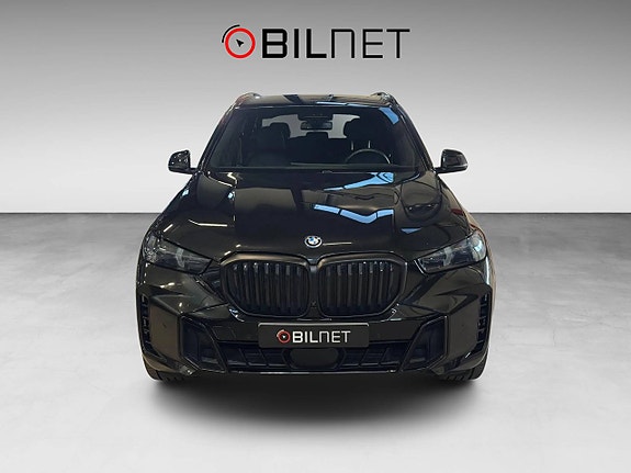 BMW X5 3 of 26
