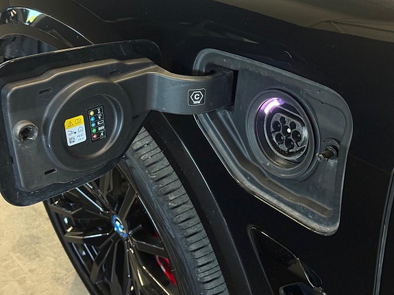 BMW X5 11 of 26