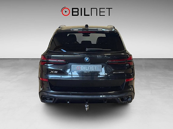 BMW X5 4 of 26