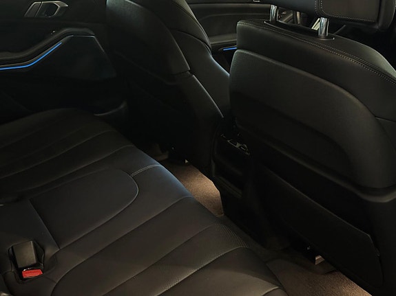 BMW X5 13 of 24