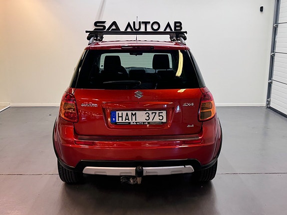 Suzuki SX4 9 of 21