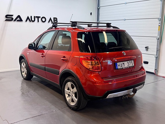 Suzuki SX4 8 of 21