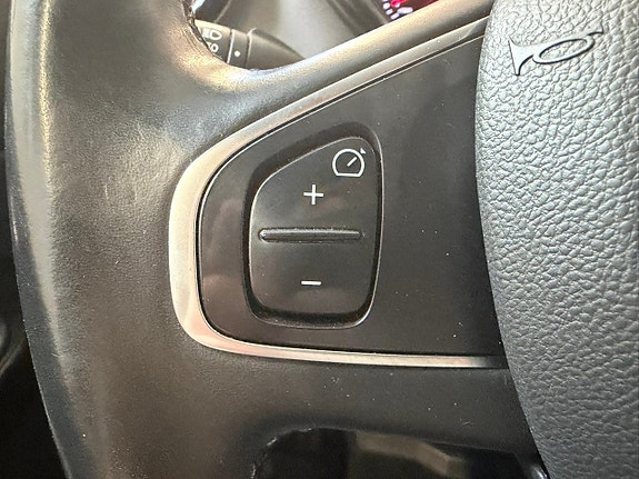 Renault Captur 13 of 20