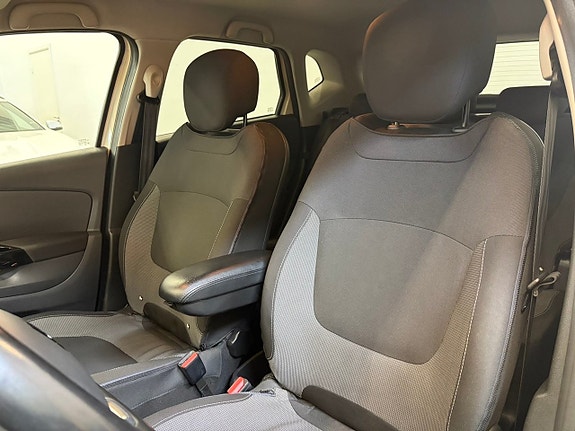 Renault Captur 9 of 20