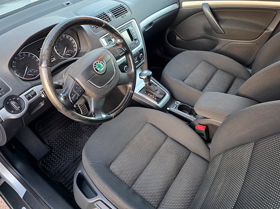 Skoda Octavia Scout 18 of 27