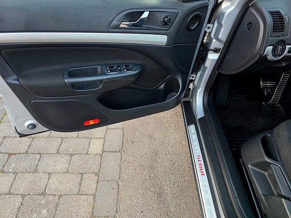 Skoda Octavia Scout 25 of 27