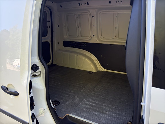 Volkswagen Caddy 13 of 14