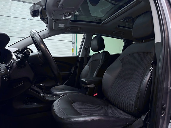 Hyundai ix35 13 of 30