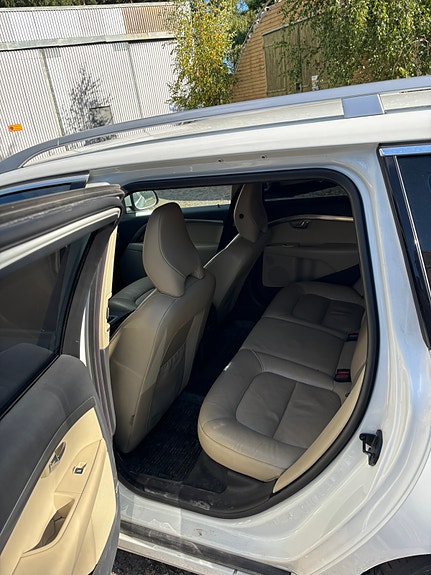 Volvo V70 6 of 6