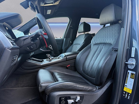 BMW X7 12 of 26
