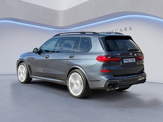 BMW X7 3 of 26