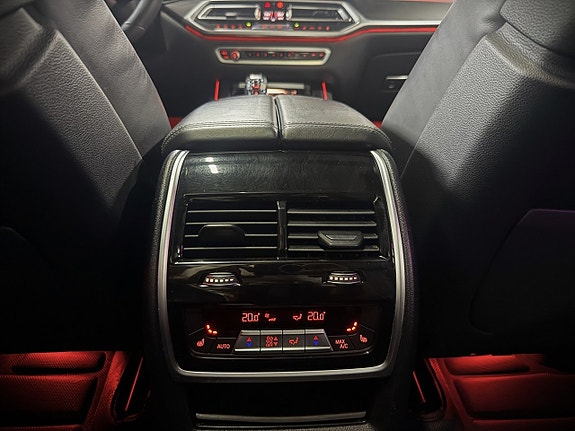 BMW X7 23 of 26